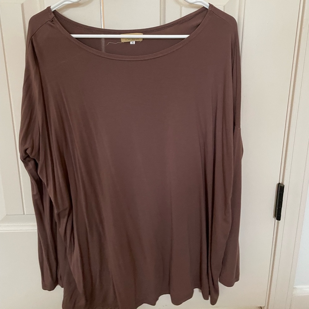 Brown Piko top